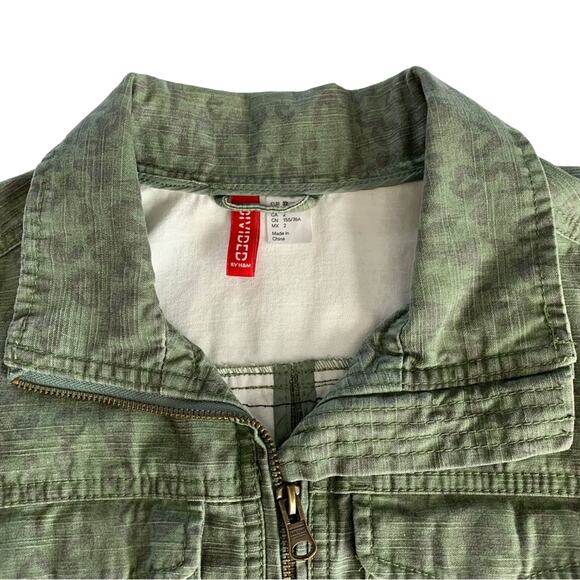 Via Penny Lane Reworked Apparel Def Leppard Custom Graphic Green Utility Jacket - Picture 5 of 11